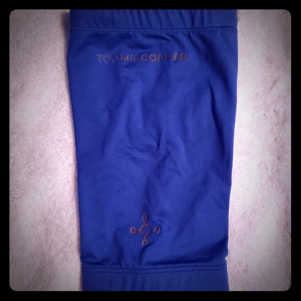 Tommie Copper Women's Knee Compression Sleeve